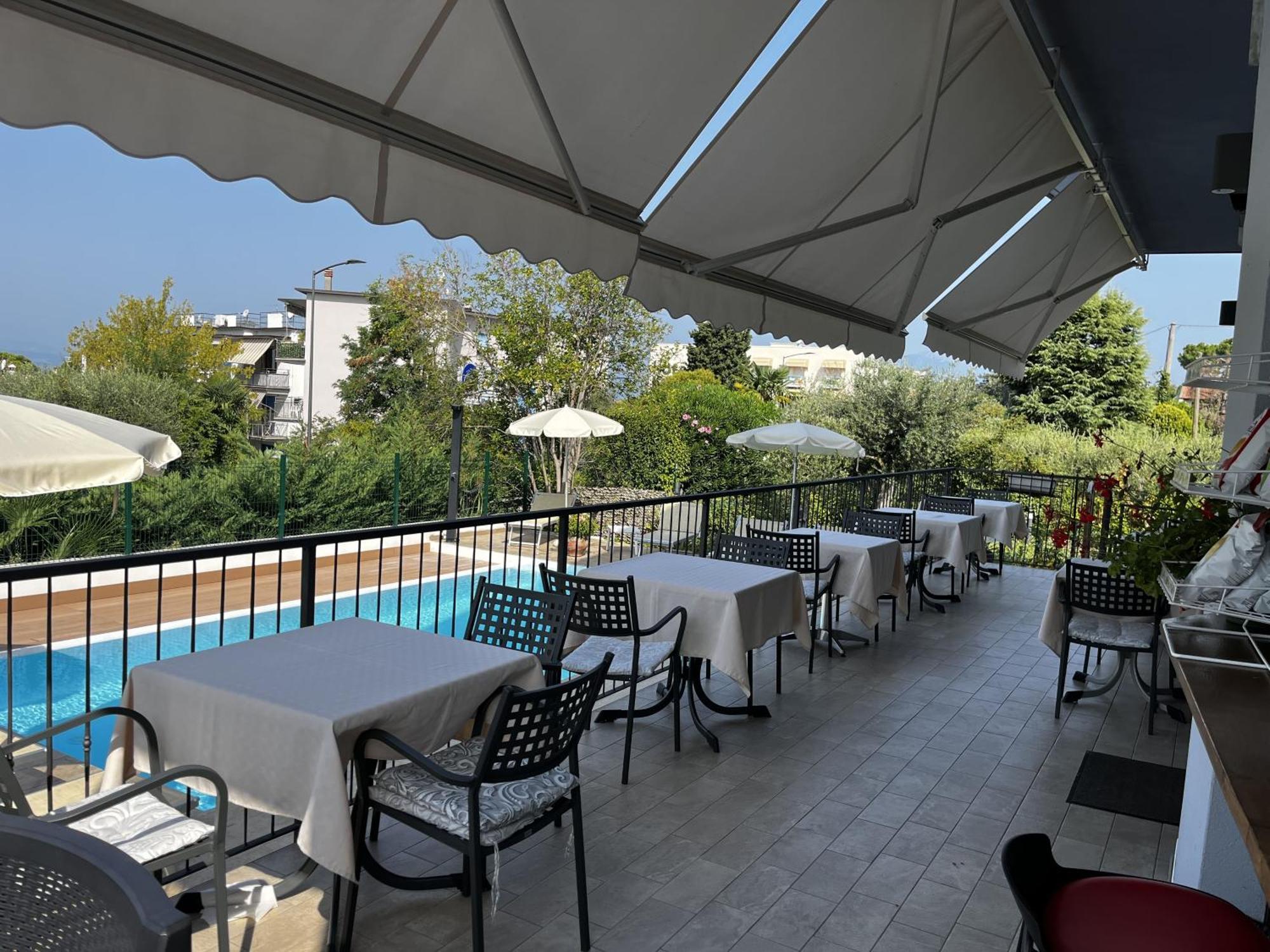 Hotel Renata Lazise Exterior photo